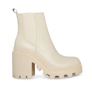 Nine West Forme Chelsea lug sole boot